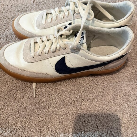 Nike - Picture 2 of 2